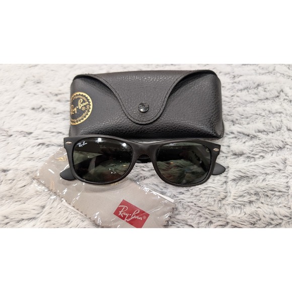 Ray-Ban RB 2132 New Wayfarer Black-Crystal Black Sunglasses - IC 18 - Picture 2 of 6
